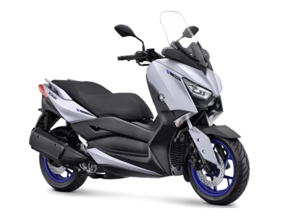 XMAX
